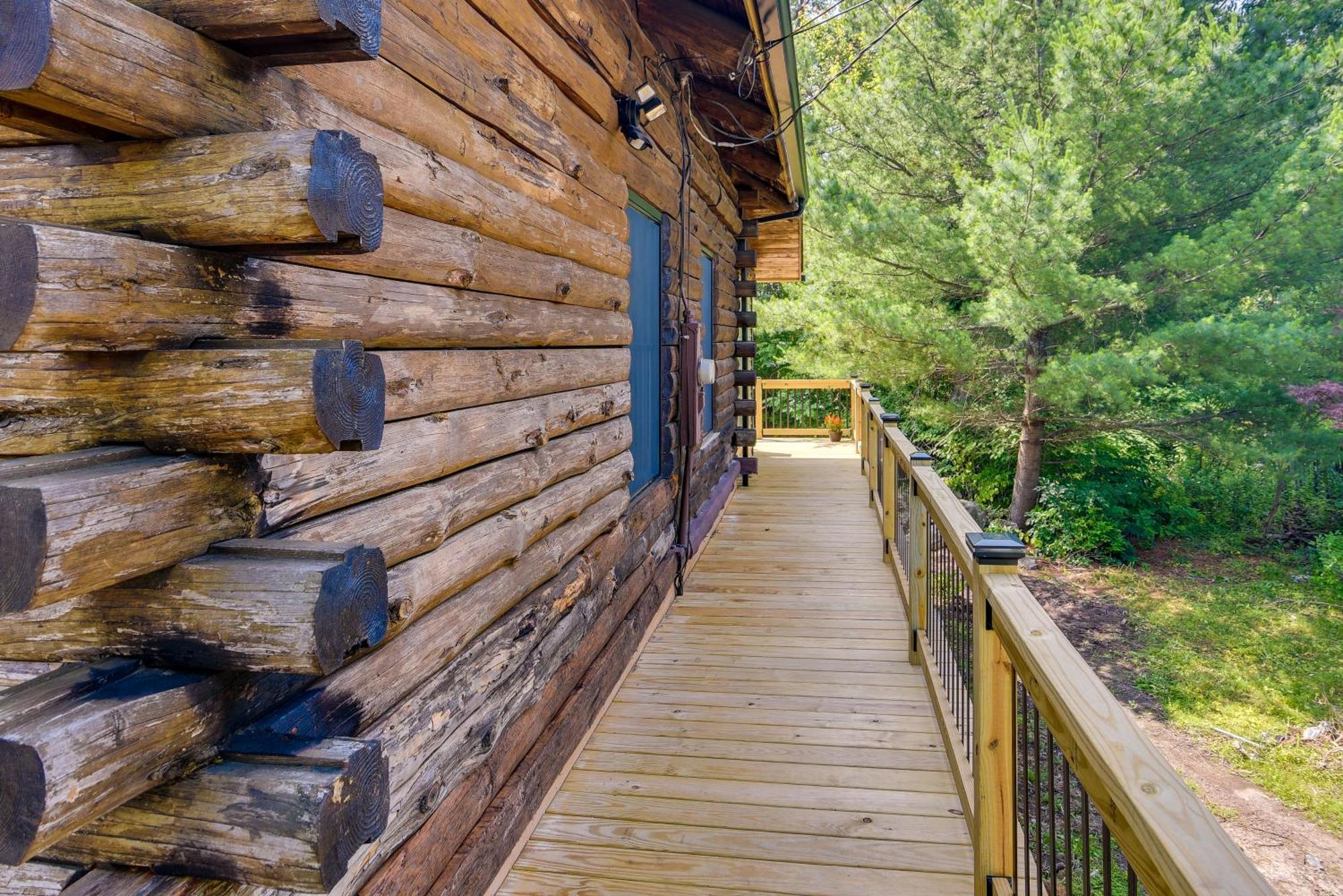 Fairhaven Harbor-Front Gem - Steps From The Water! Villa Exterior photo